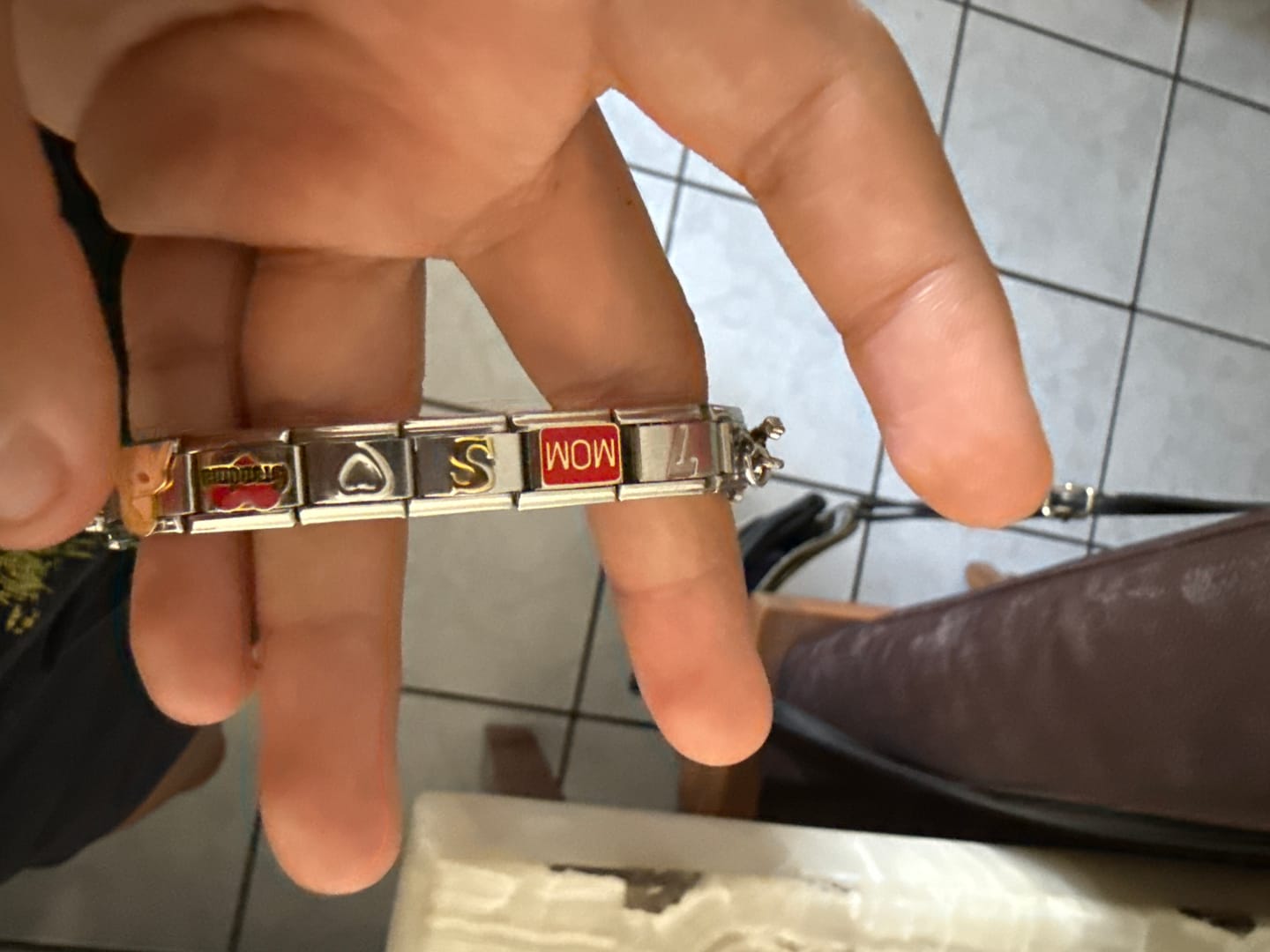 Customer photo review of Charm Letra S