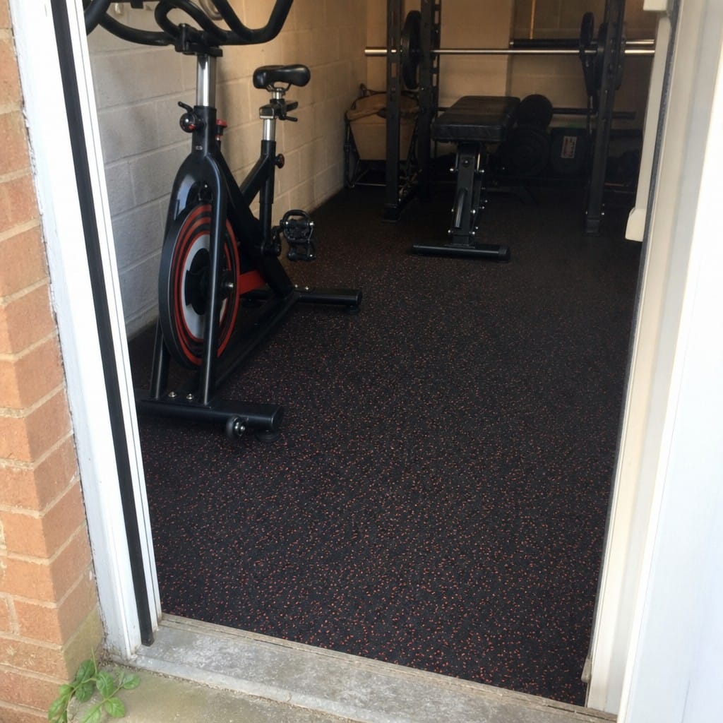 Customer photo review of Rubber Gym Roll UK | Heavy-Duty Crumb Flooring Roll 10m