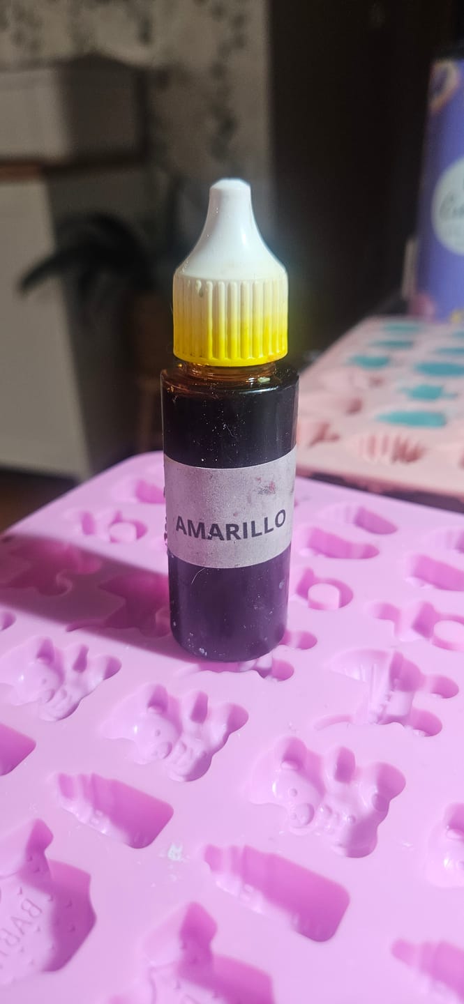 Customer photo review of Colorante líquido para velas MAGENTA