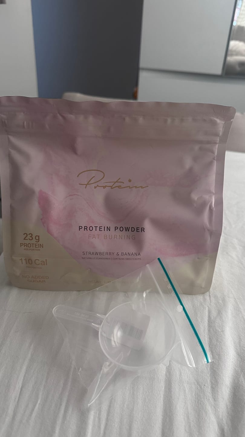Customer photo review of Fat Burning Protein Powder | 21 Shakes