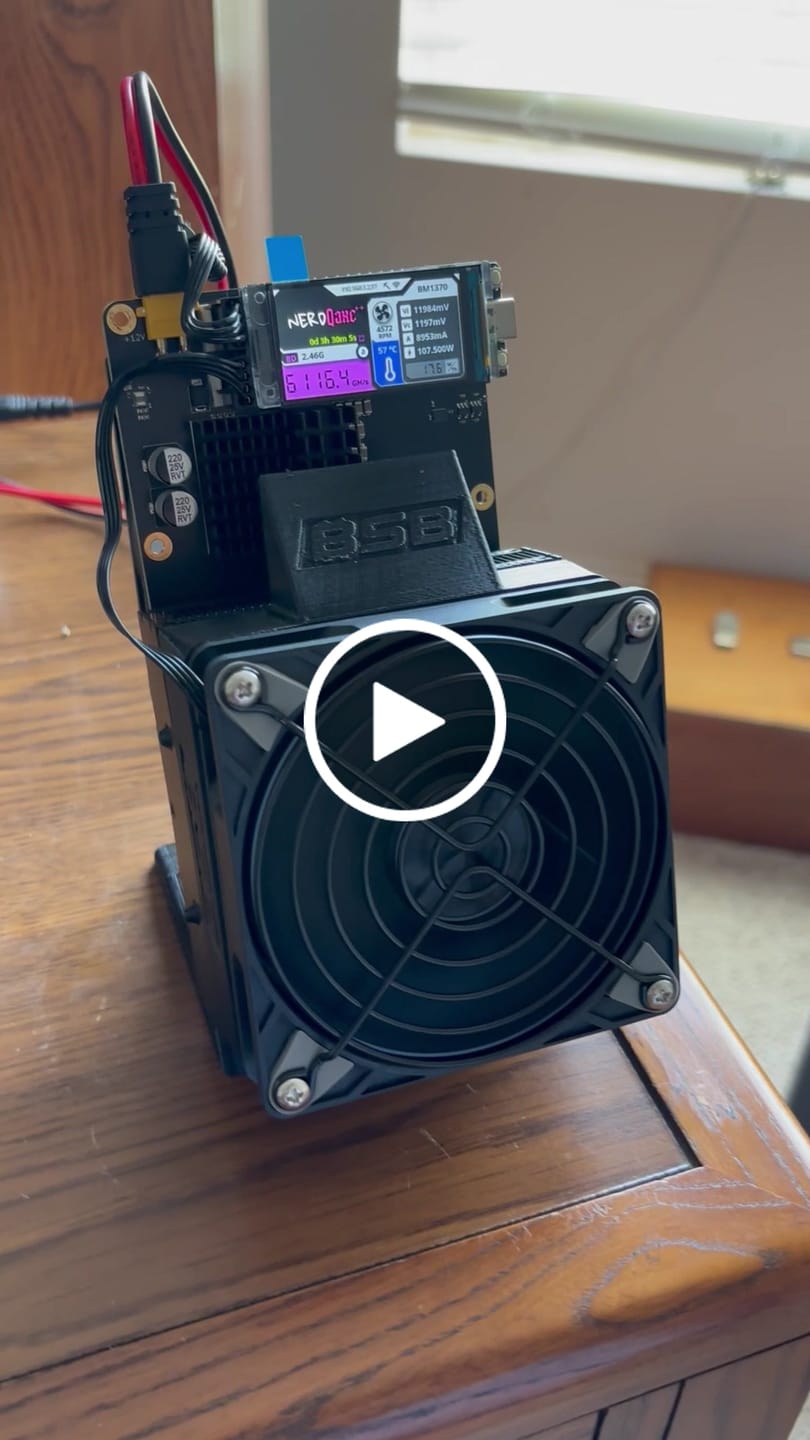 Customer video review of NerdQaxe++ Rev 6.1 (6TH/s)
