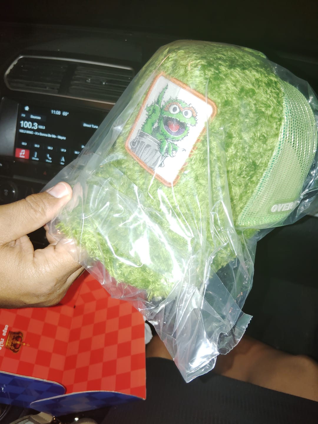 Customer photo review of OVERLORD X Sesame Street: Oscar The Grouch