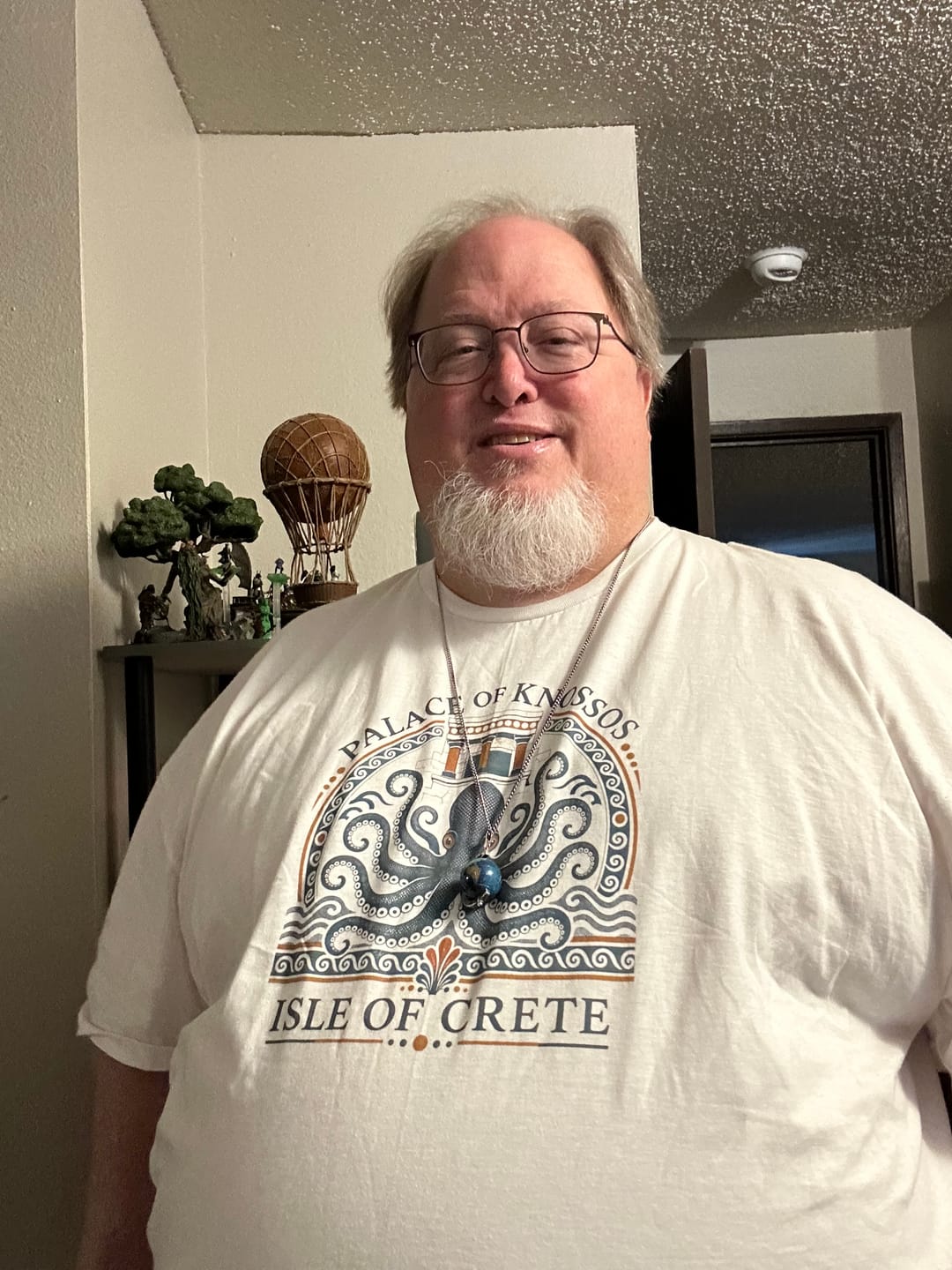 Customer photo review of Palace of Knossos Octopus T-Shirt