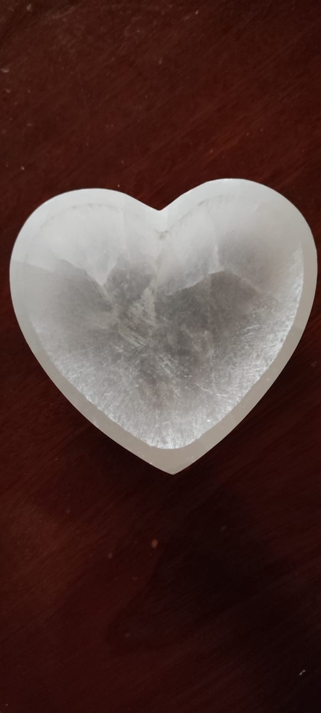 Customer photo review of Selenite Charging Bracelet Bowl