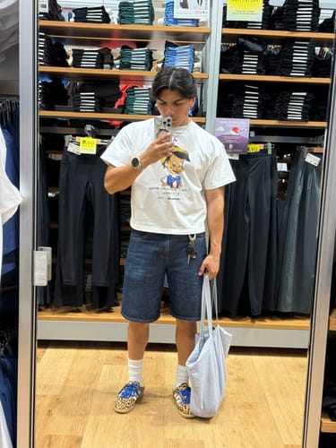 Customer photo review of PINOCCHIO TEE