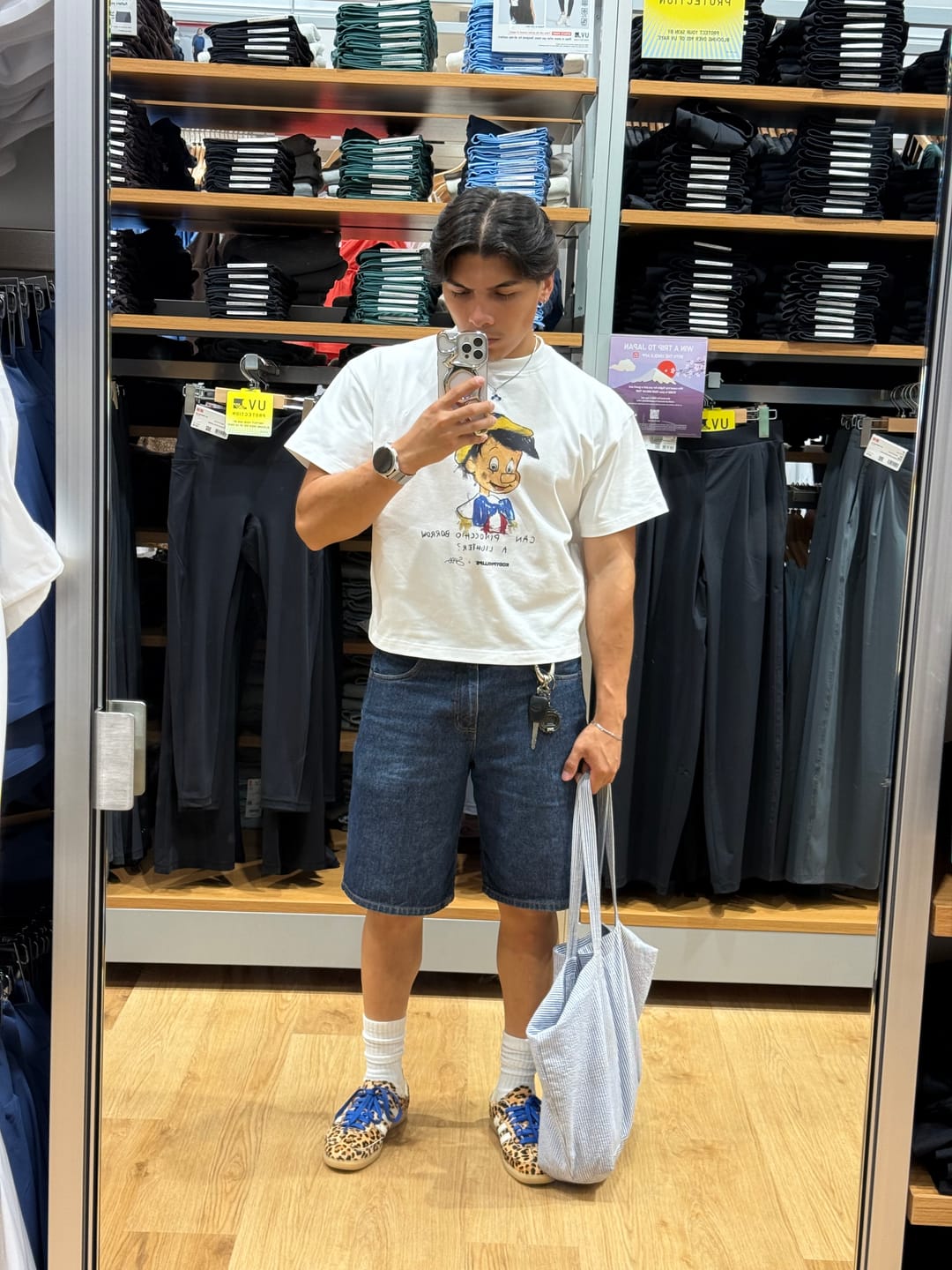 Customer photo review of PINOCCHIO TEE