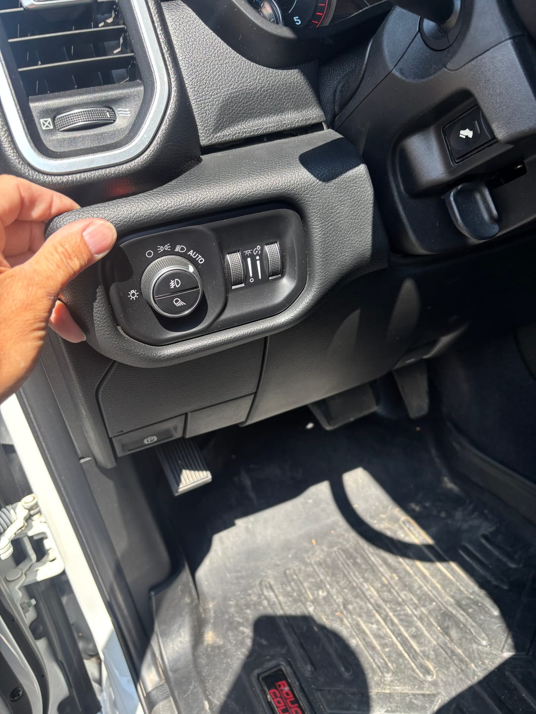 Customer photo review of 2019 - 2021 6.7L Ram Cummins 2500 3500 4500 5500 | EZ Lynk