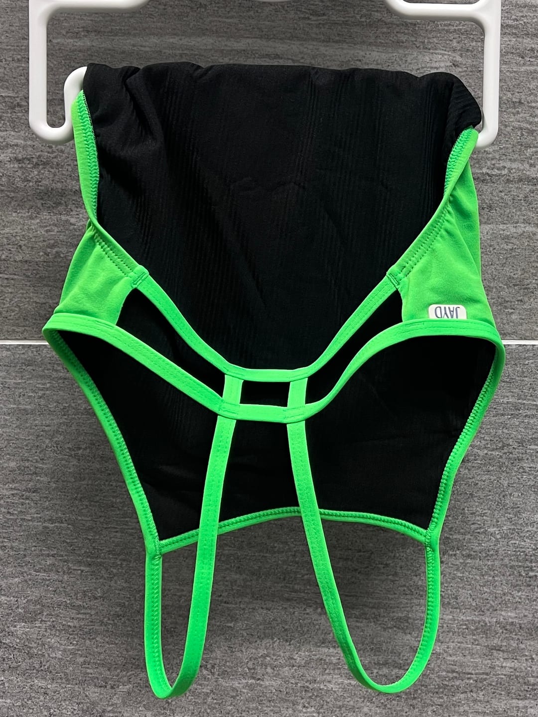 Customer photo review of ZIMMY ONE PIECE - Splice