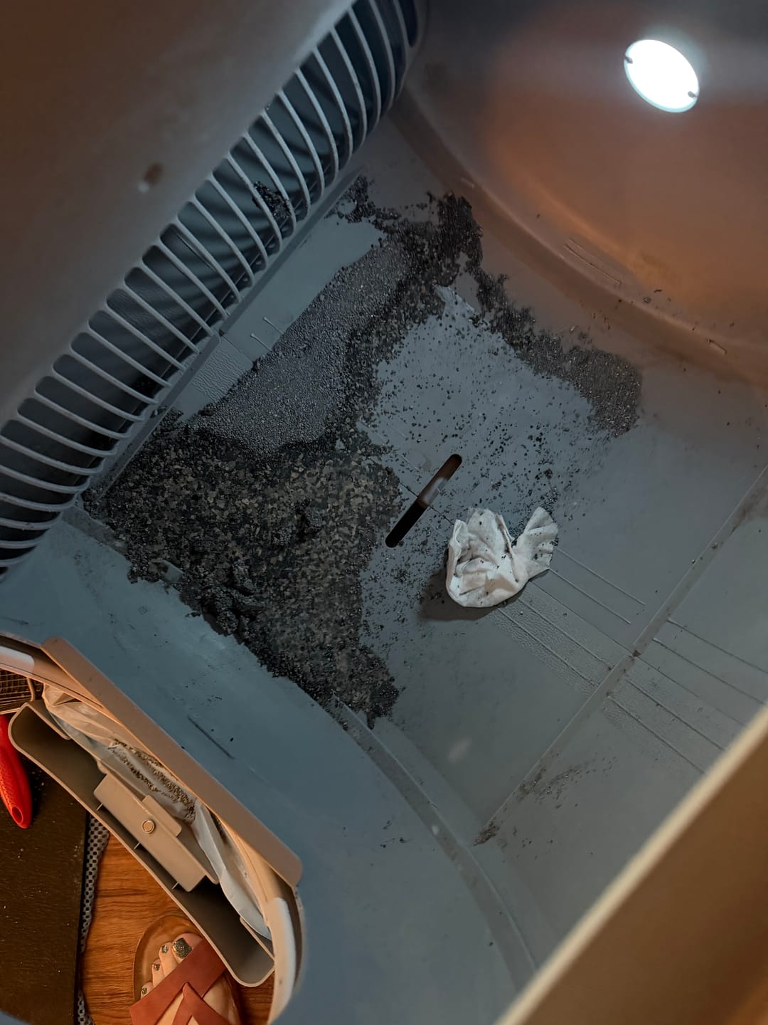 Customer photo review of Cumrige Self-Cleaning Litter Box | Automatic, Extra-Large Capacity for Multi-Cat Homes (M2)