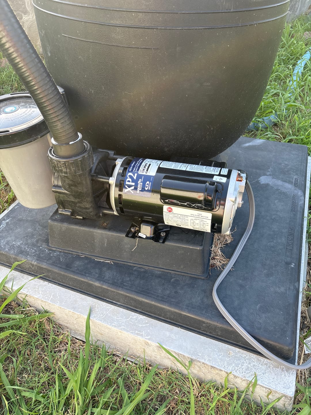 Customer photo review of AquaFlo Flo-Master XP2 - 2.5 HP Spa Pump - 2 Speed - 48 Frame
