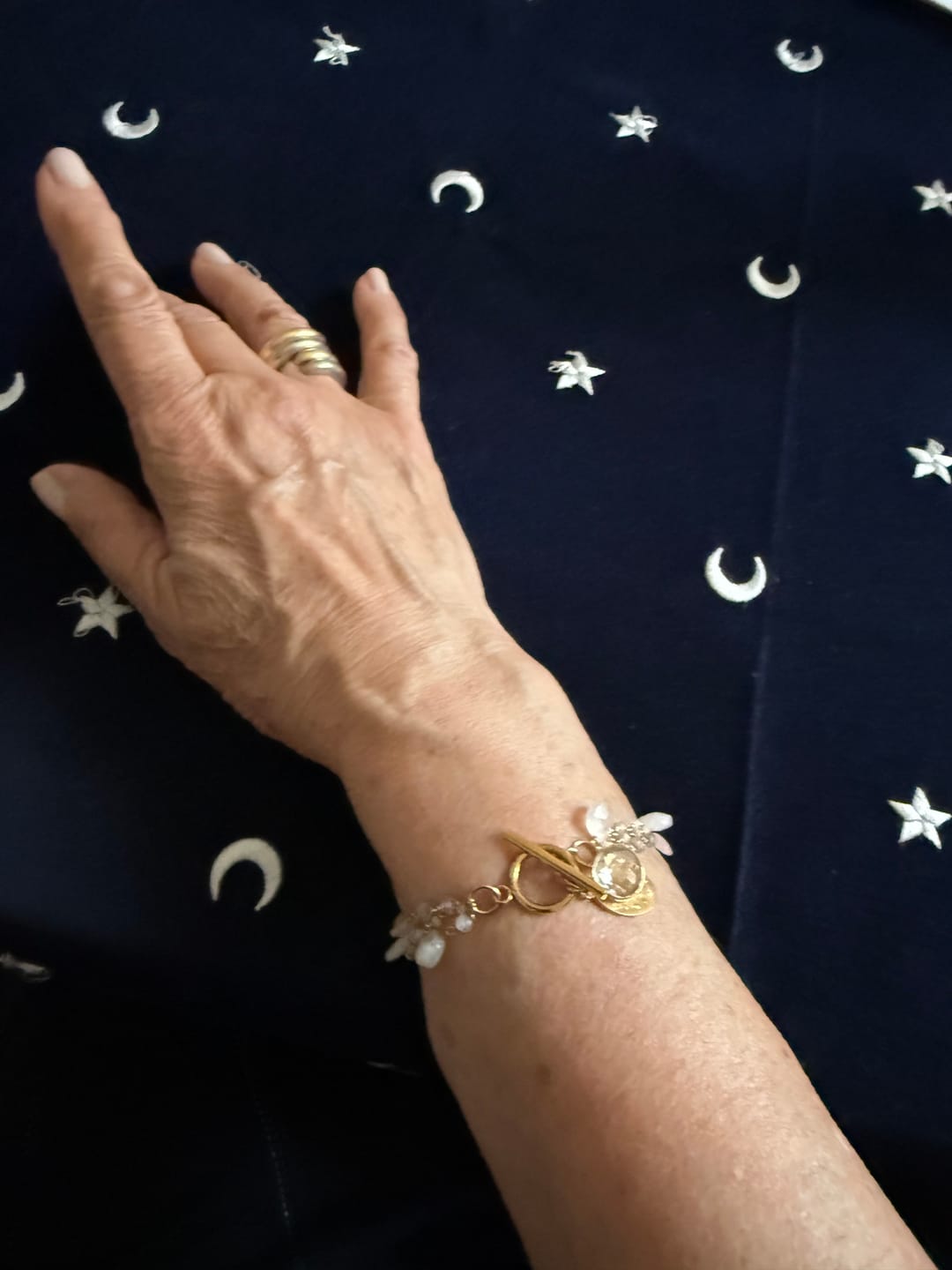 Customer photo review of Bracelet de La Bonne Mère