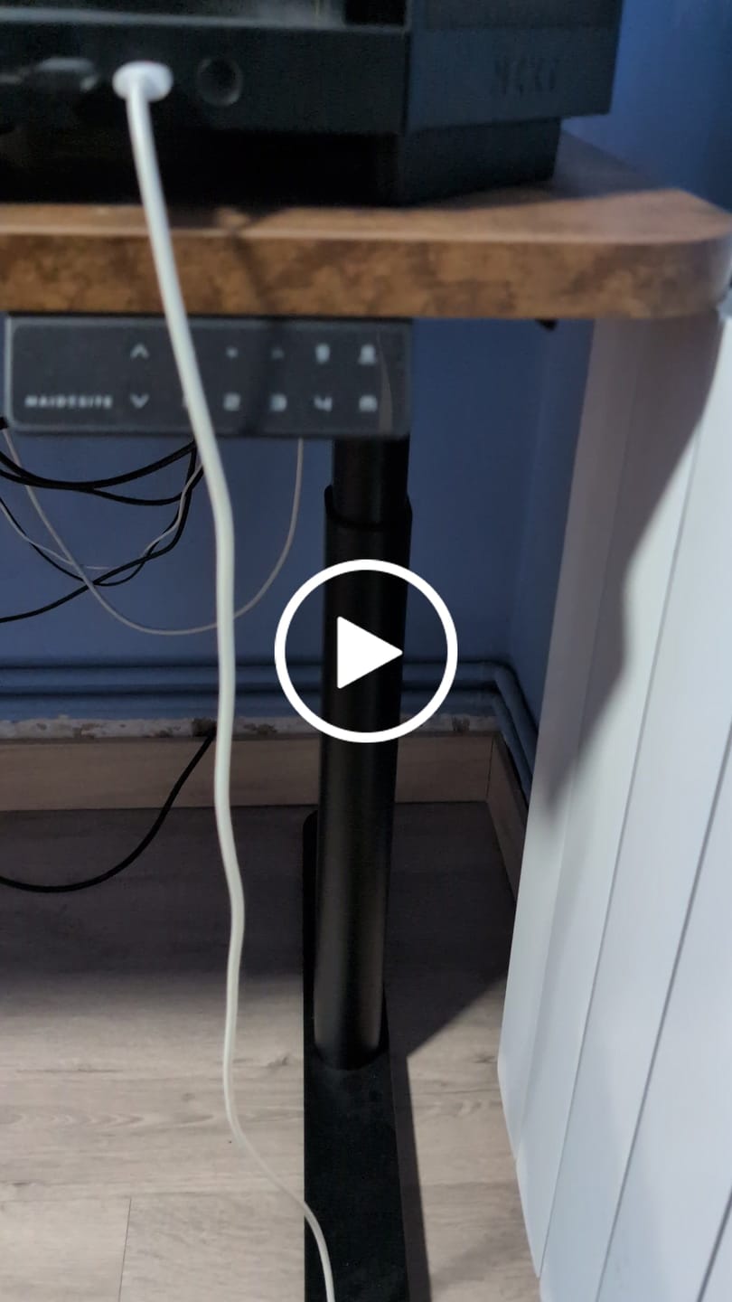 Customer video review of Maidesite TH2 Pro Plus/EL2 Plus Art-Marco de Escritorio Eléctrico Elevable en Altura