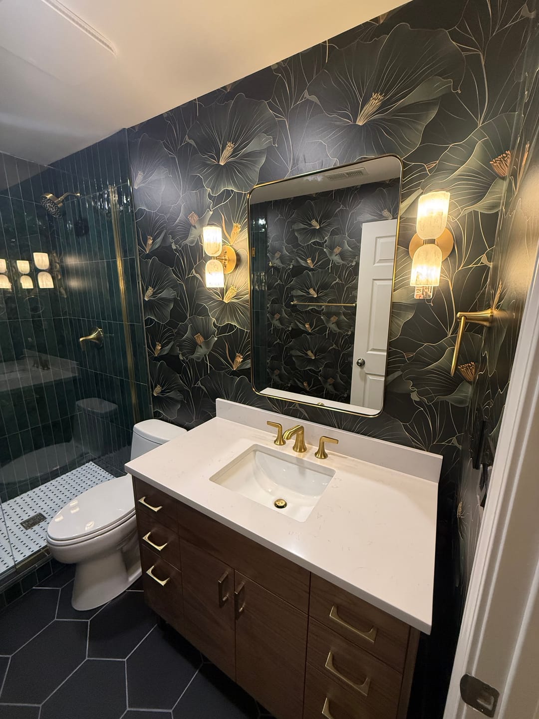 Customer photo review of Austin Stainless 42" American Black Walnut Bathroom Vanity