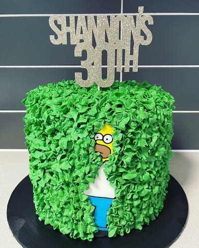 Customer photo review of Homer Bush Cake Topper