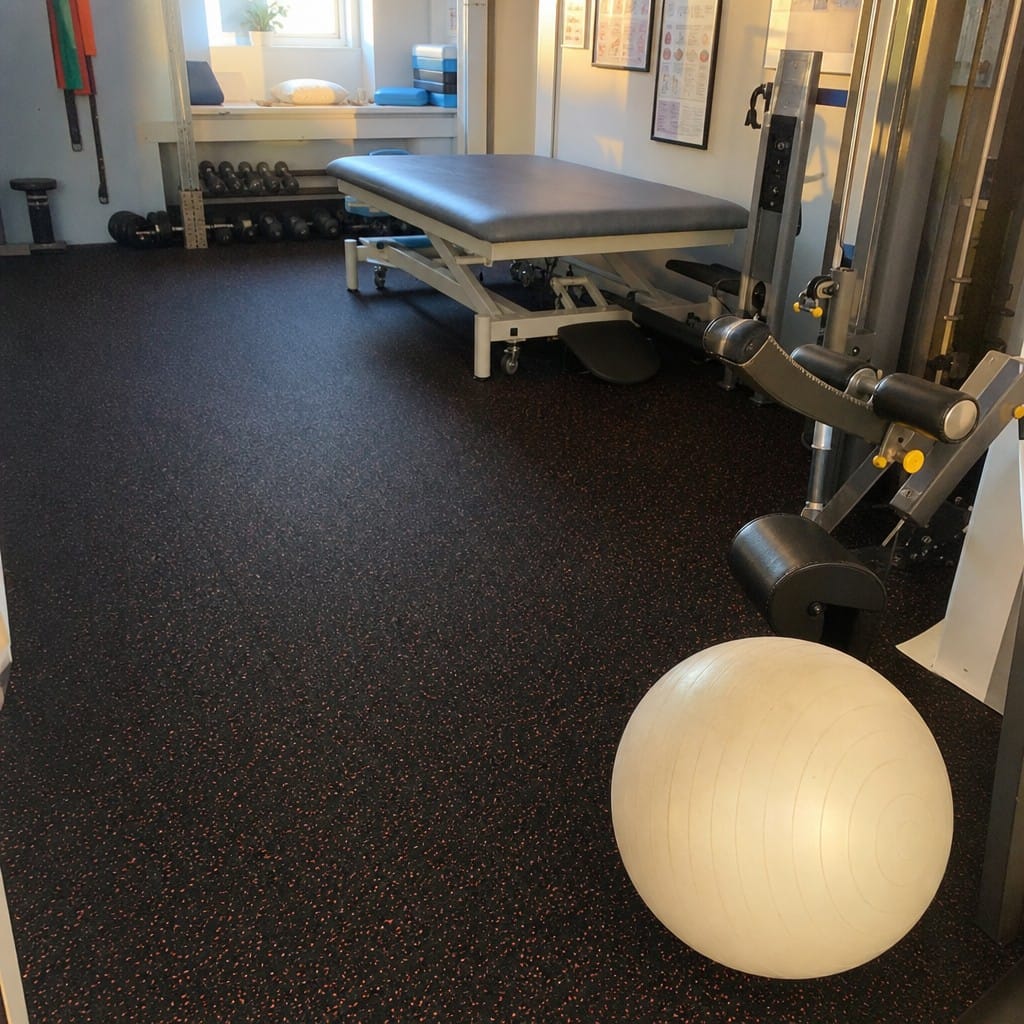 Customer photo review of Rubber Gym Roll UK | Heavy-Duty Crumb Flooring Roll 10m