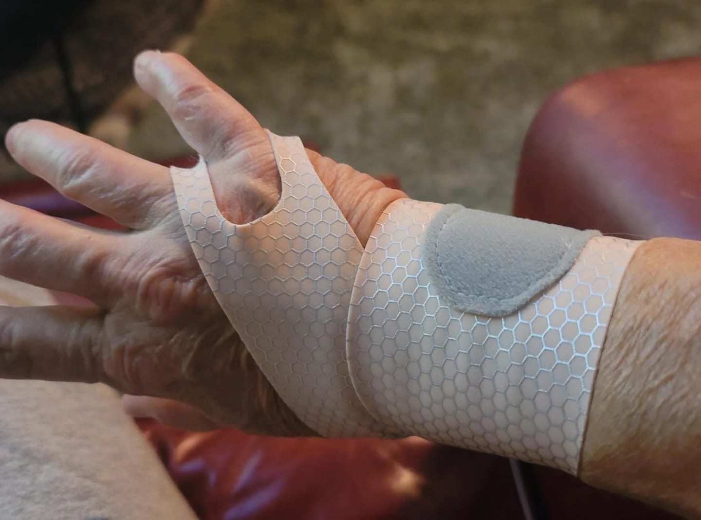 Customer photo review of Ultra-Thin Sport Wrist Guard