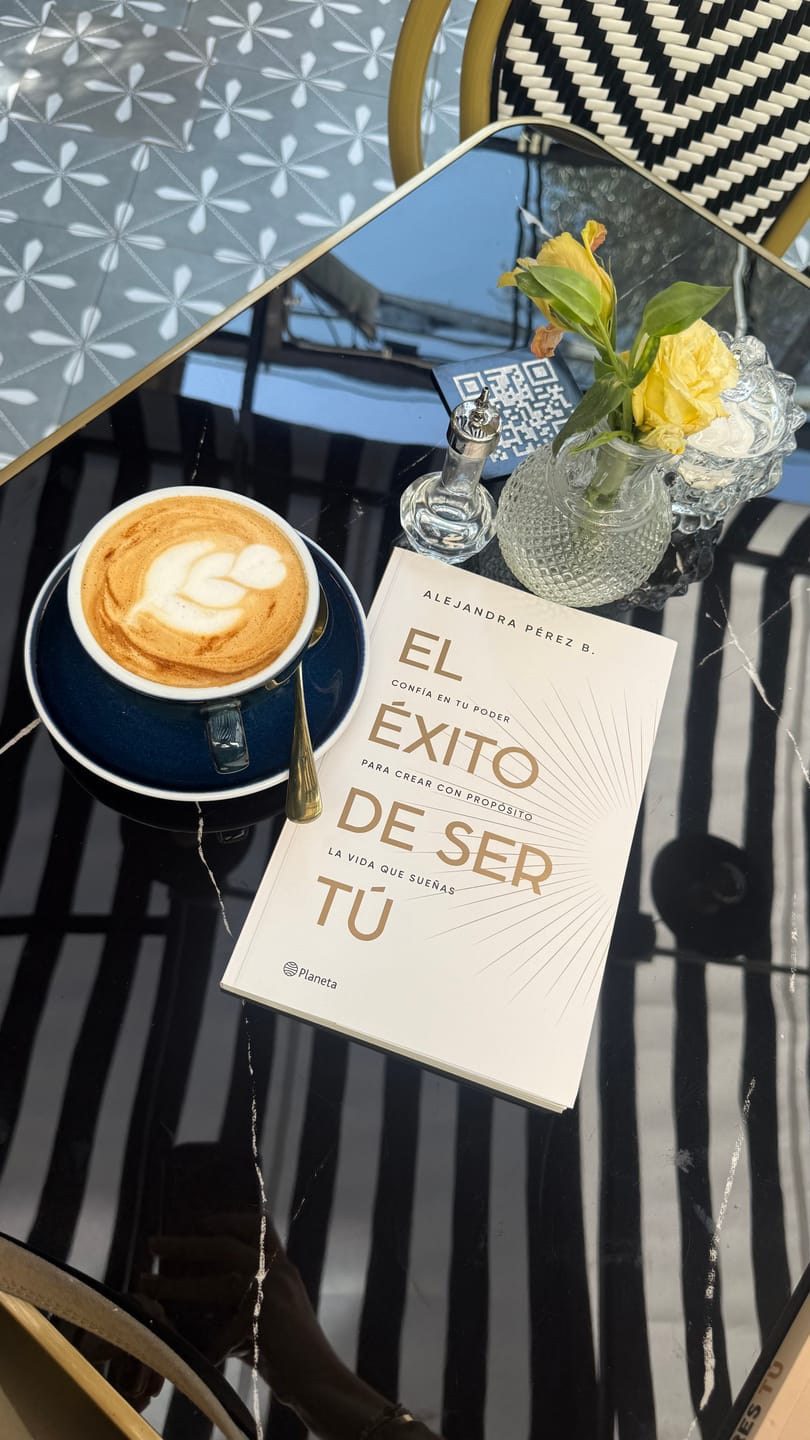 Customer photo review of El éxito de ser tu – Libro Fimado