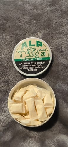 Customer photo review of Tropical Fruit Nicotine Pouches