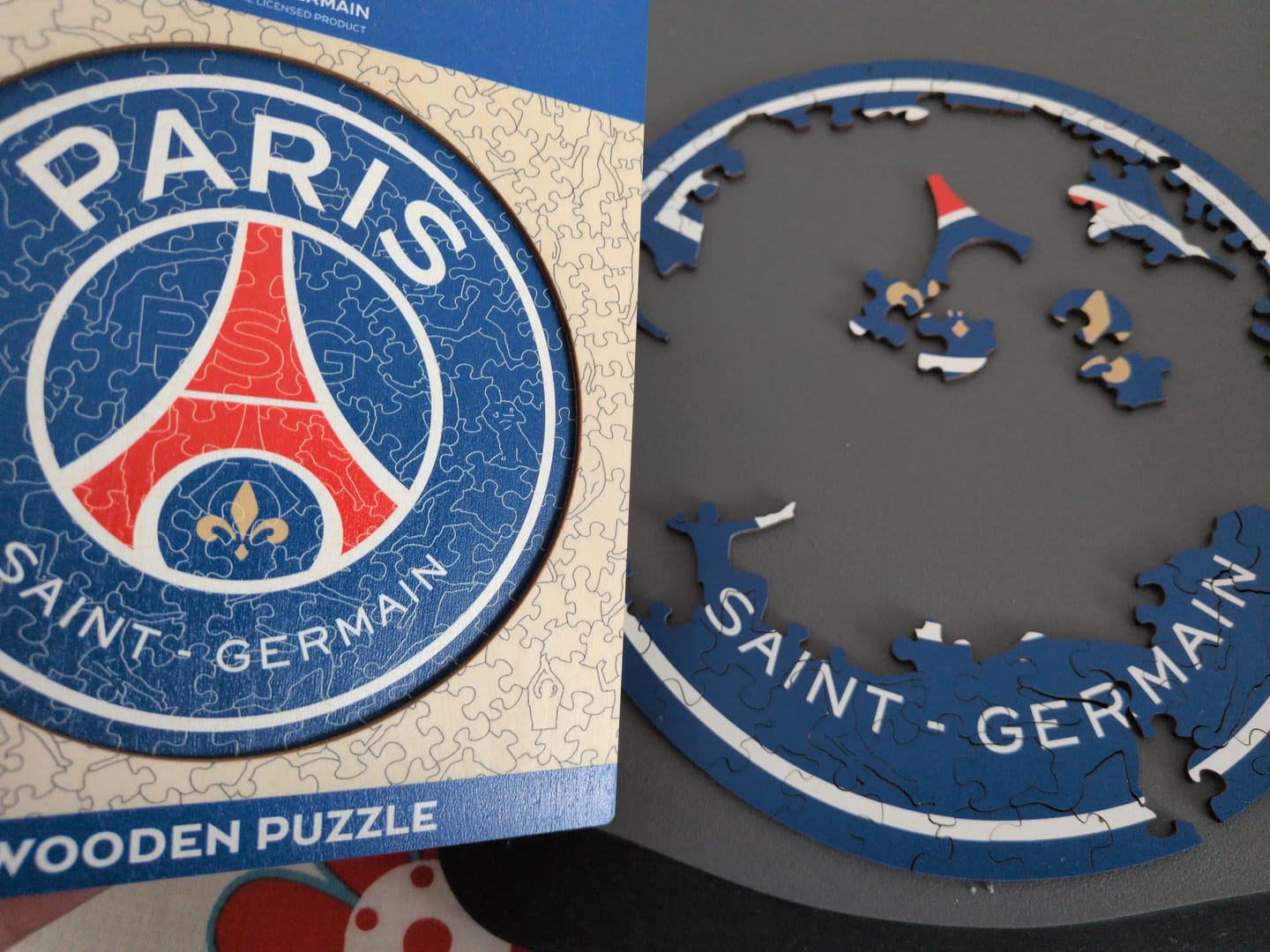 Customer photo review of PSG FC® Logo - Holzpuzzle