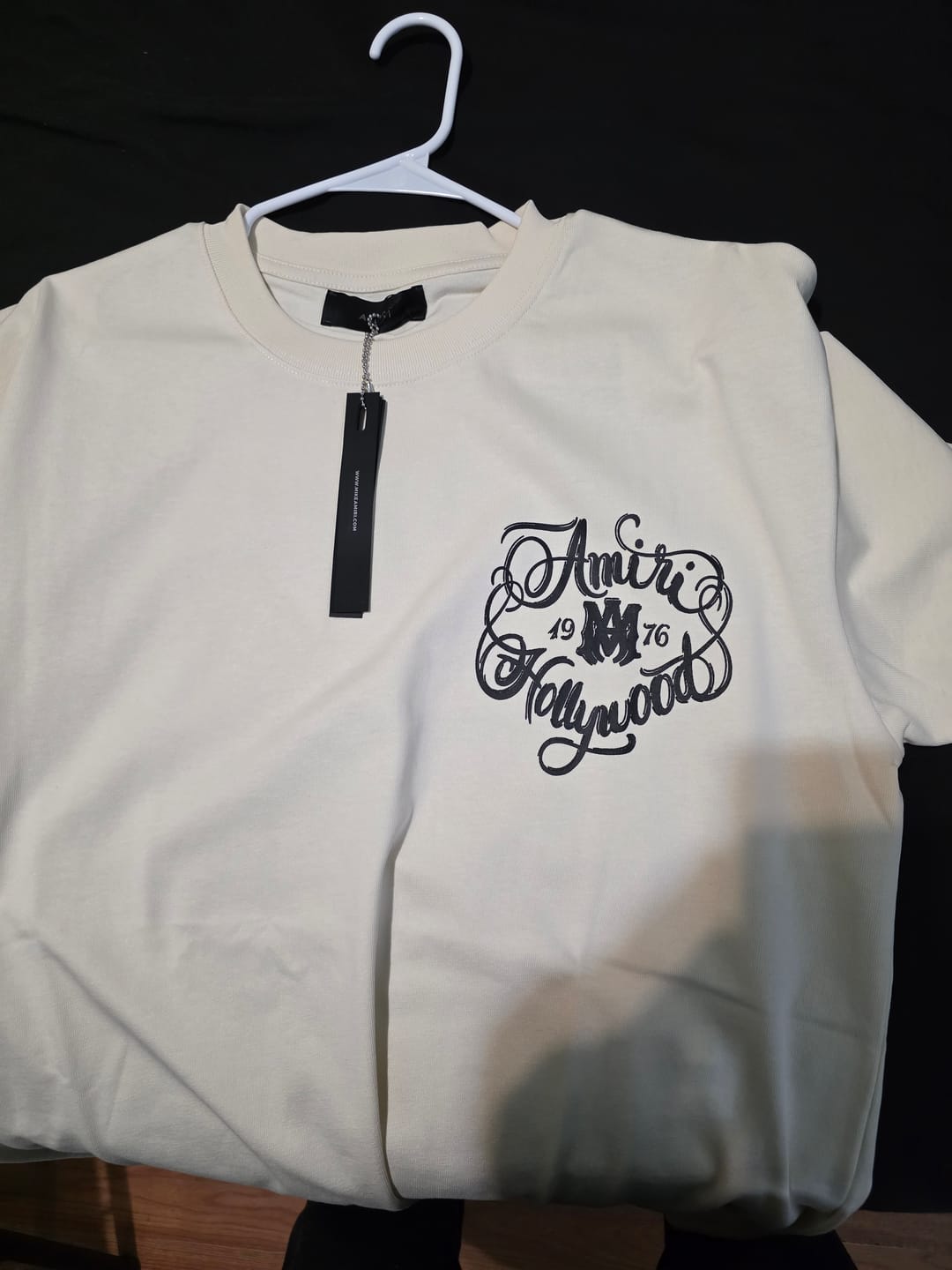 Customer photo review of AMIRI Hollywood lettering-print T-shirt