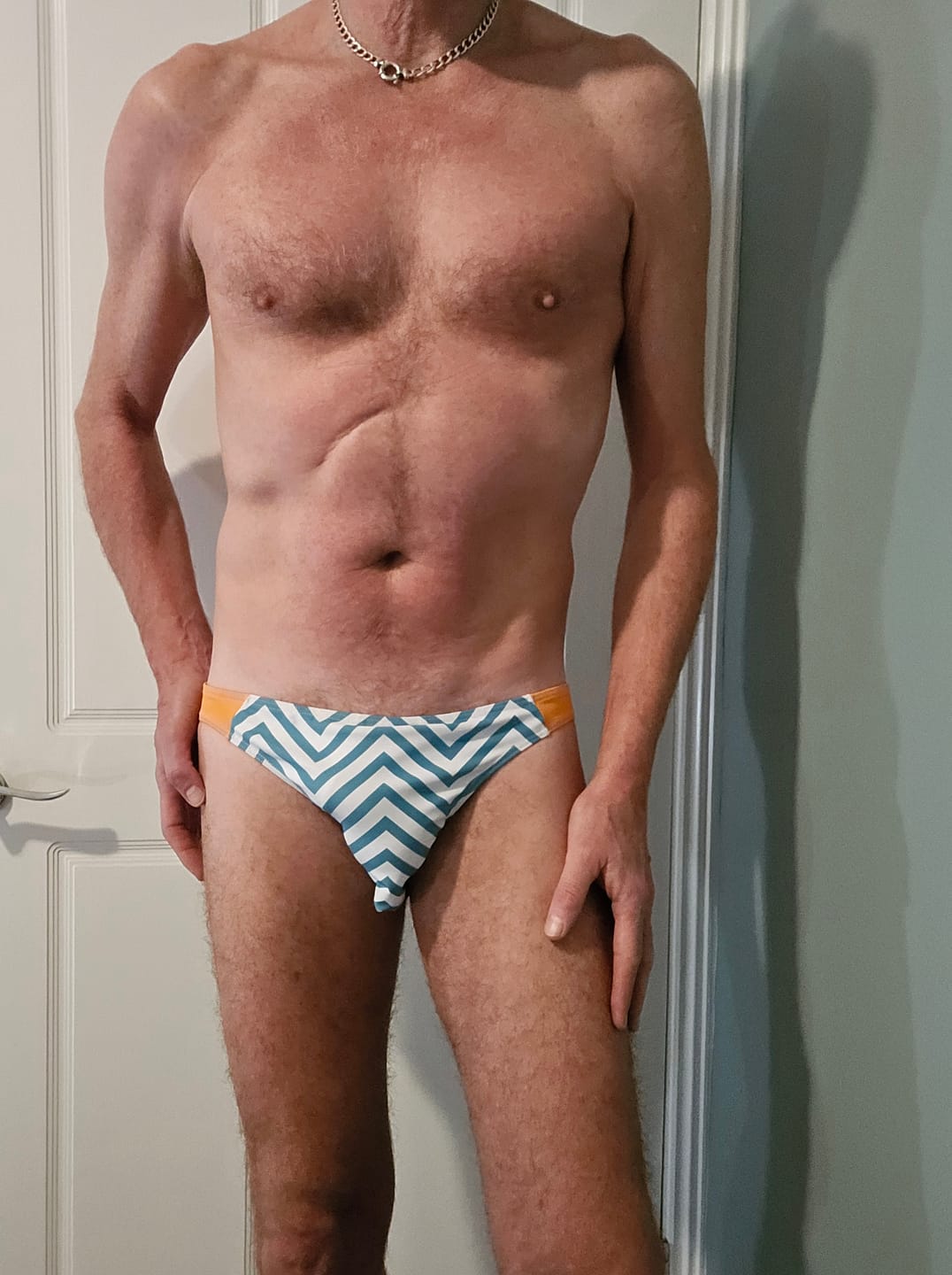 Customer photo review of Men’s Zig Zag Swim Bikini with Removable Pad