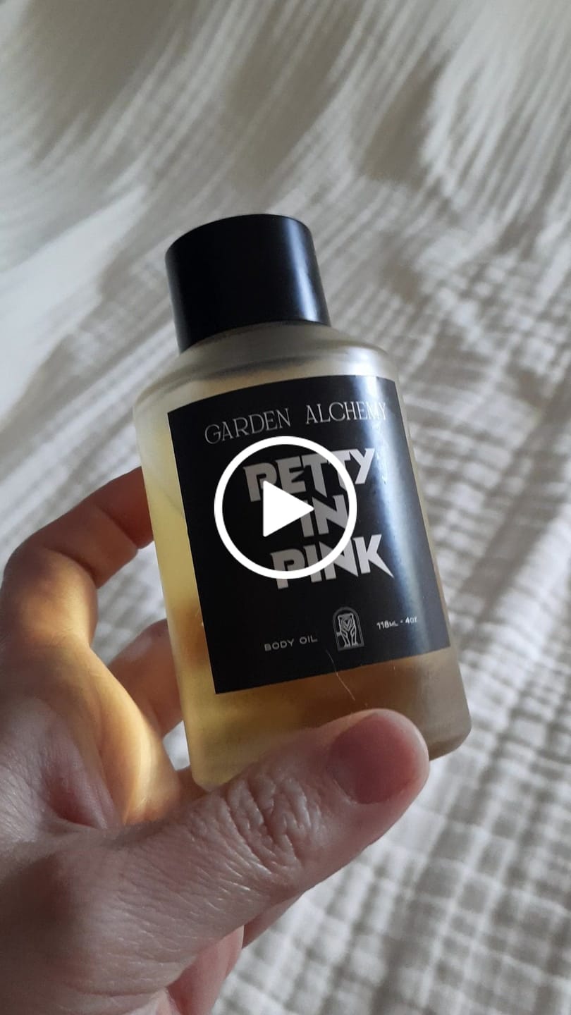 Customer video review of PETTY IN PINK BODY OIL