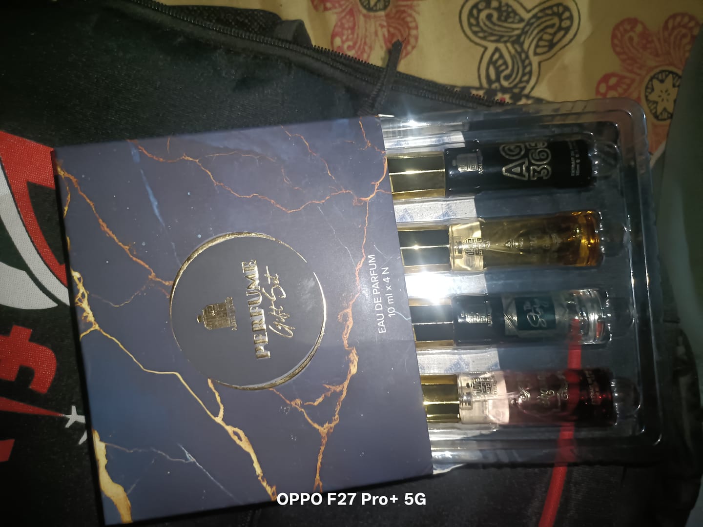 Customer photo review of Perfume Gift Set 4 Pcs Premium Perfume Spray