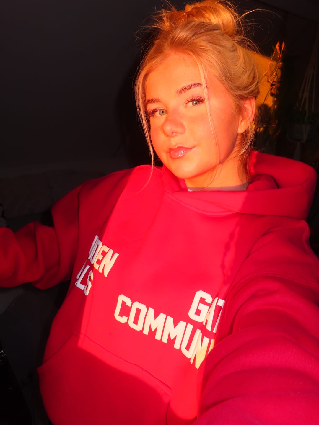 Customer photo review of GATED COMMUNITY HOODIE RASPBERRY RED