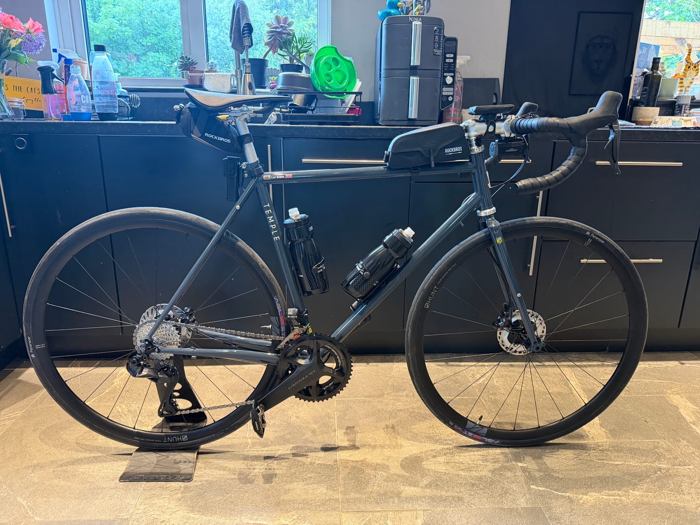 Customer photo review of Road 1