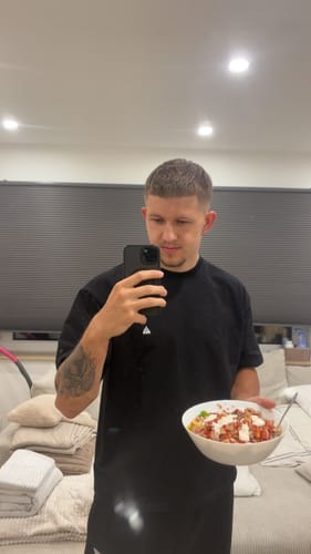 Customer photo review of NCUYP Oversize T-shirt (black)