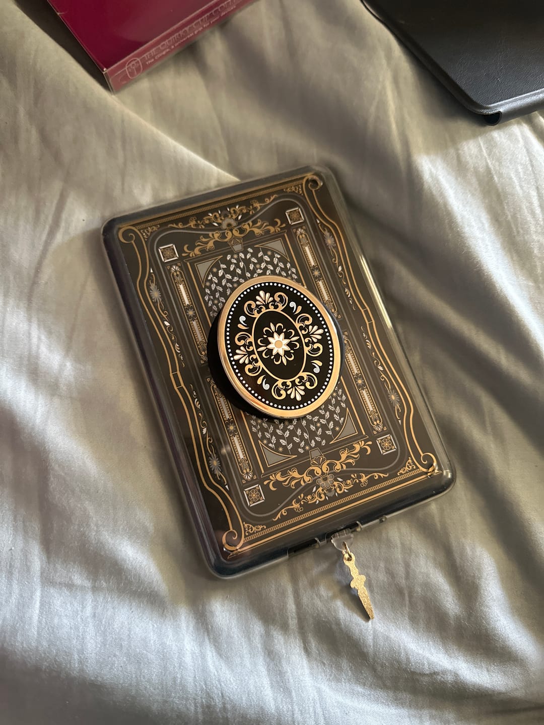 Customer photo review of Literati Clingie - Black