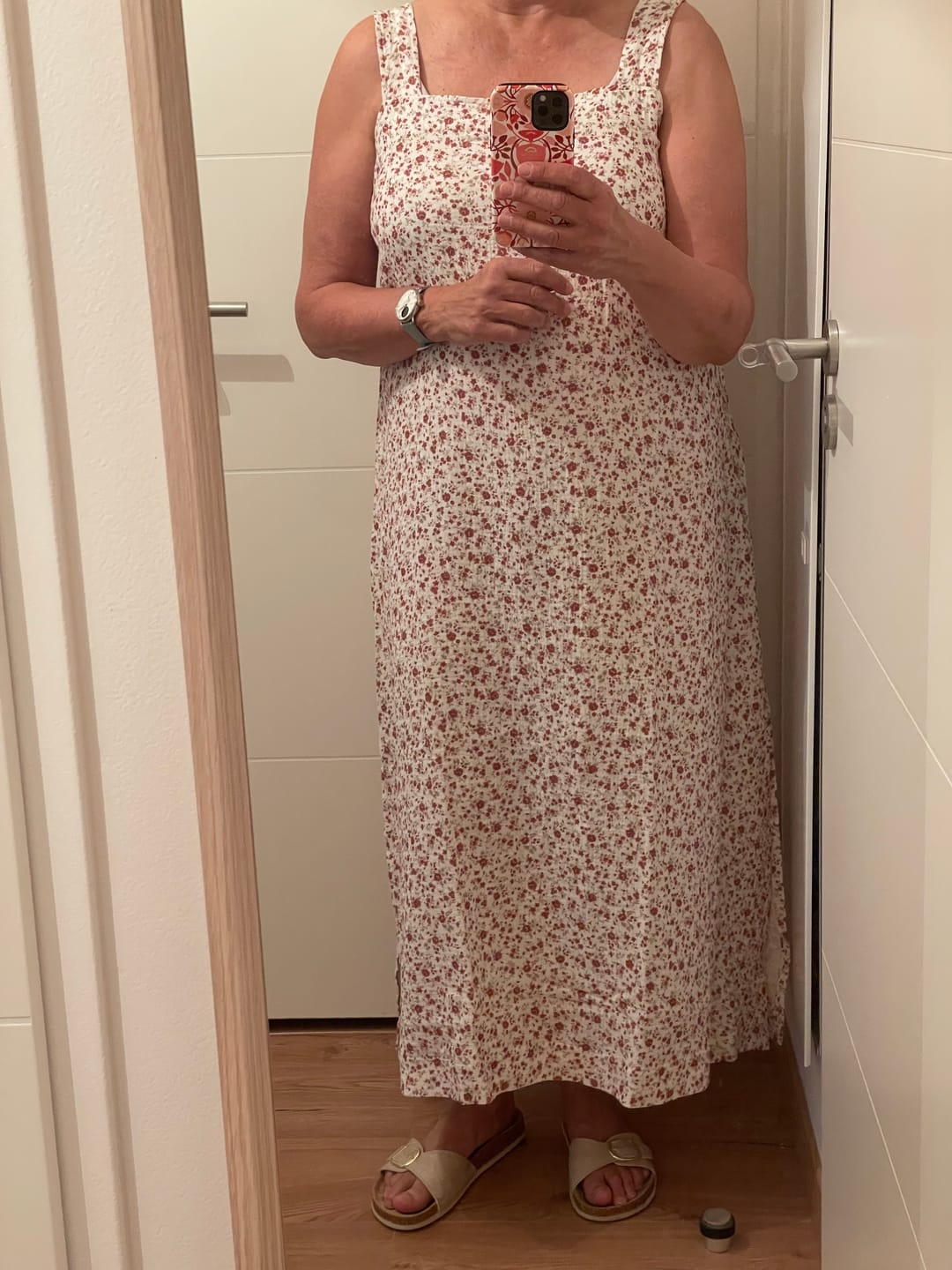 Customer photo review of Robe Sybille — Double gaze fleurettes grenat