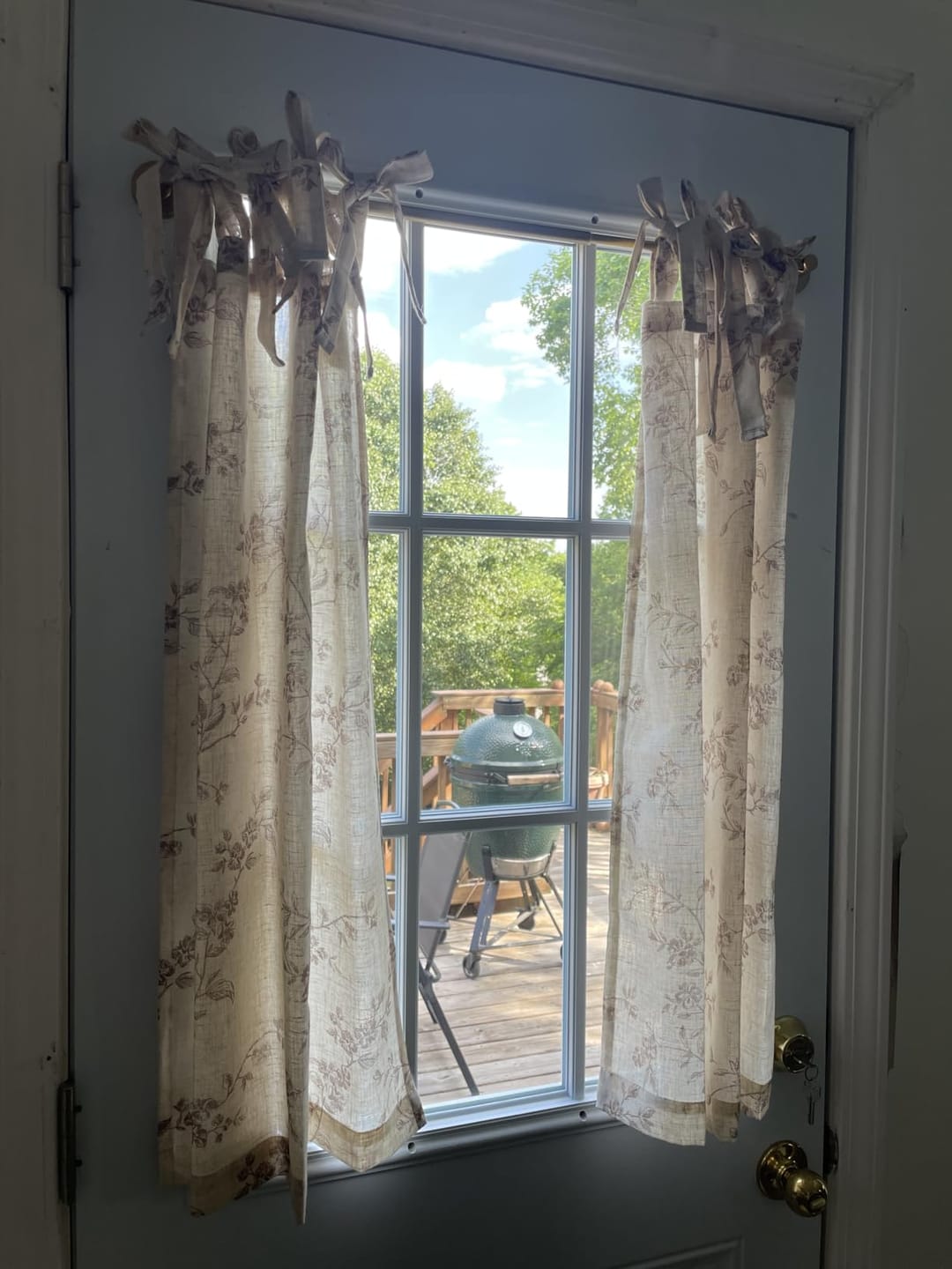Customer photo review of Vintage Vine Floral Sheer Tie-Top Kitchen Curtains