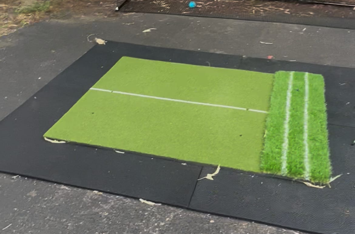 Customer photo review of FusionTurf™ Dual Turf Golf Hitting Mat 4'x5'