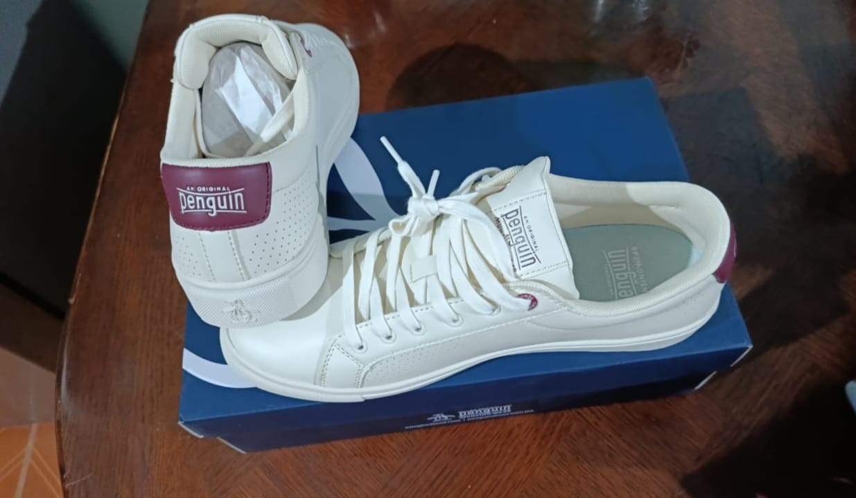 Customer photo review of Tenis Style Kim Off Blanco