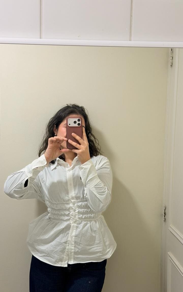 Customer photo review of Blusa Serena Blanca