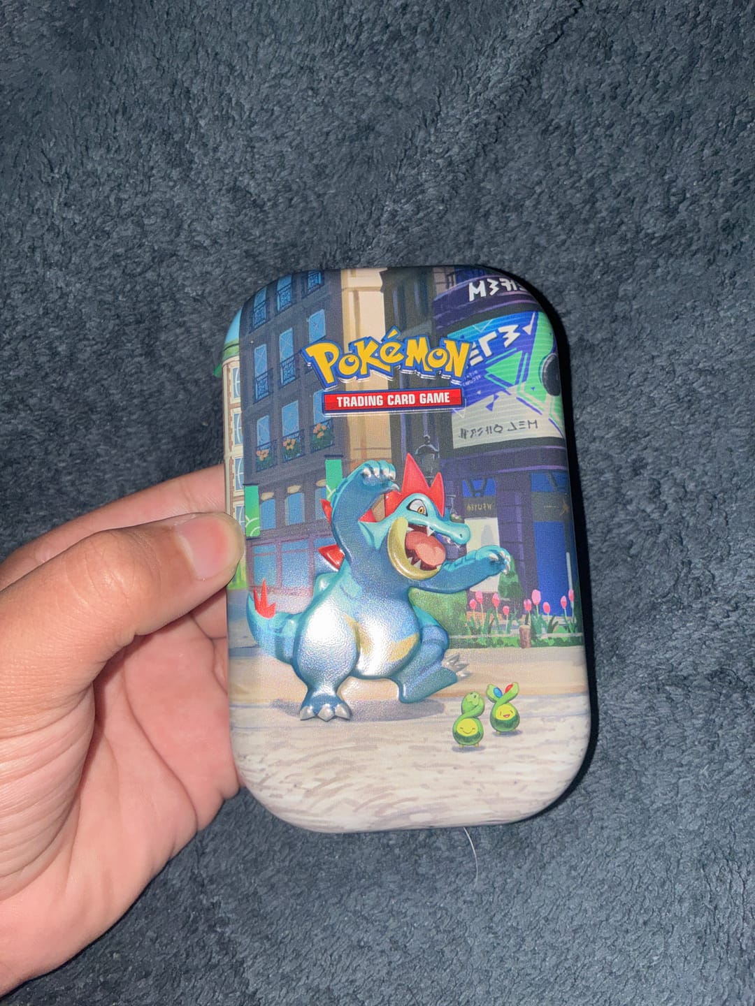 Customer photo review of Lumiose City Mini Tin (styles may vary)