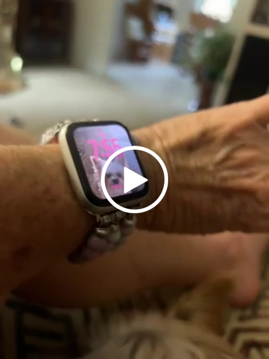 Customer video review of Pastel Love Stretch Apple Watch Strap