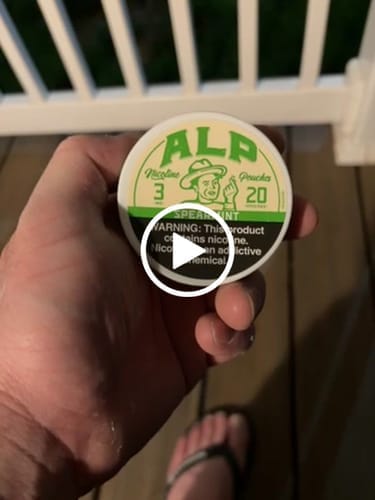 Customer photo review of Spearmint Nicotine Pouches