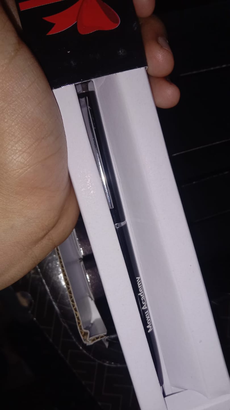 Customer photo review of Premium Metal Pen | Best Corporate Gift | PrintMine.in
