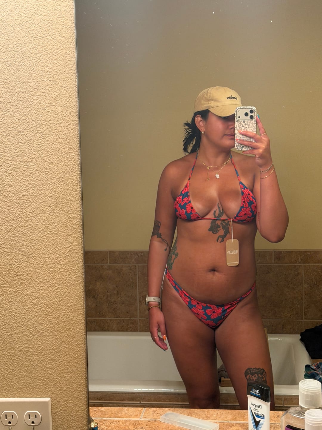 Customer photo review of Flora Bottom - Velzy