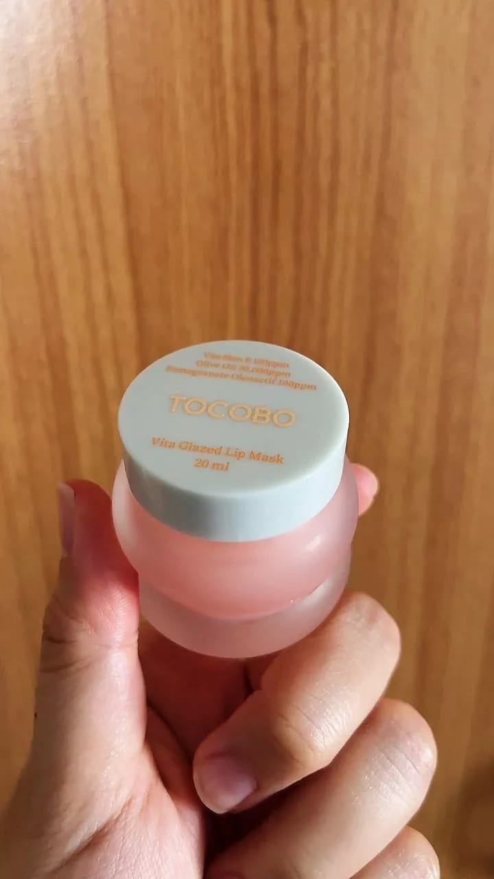 Customer photo review of Tocobo Vita Glazed Lip Mask