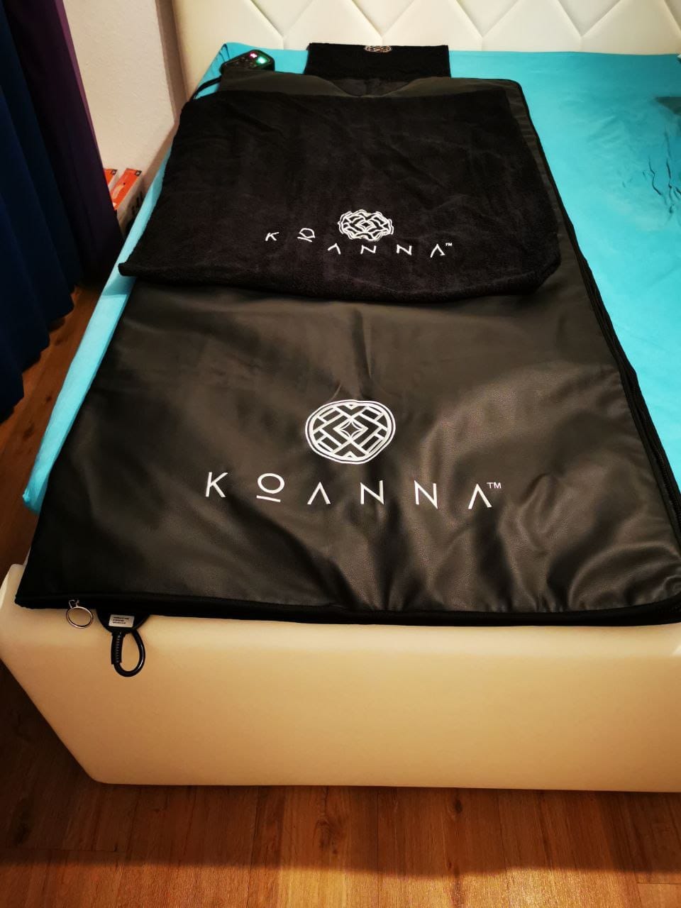Customer photo review of Koanna® Infrared Sauna Blanket