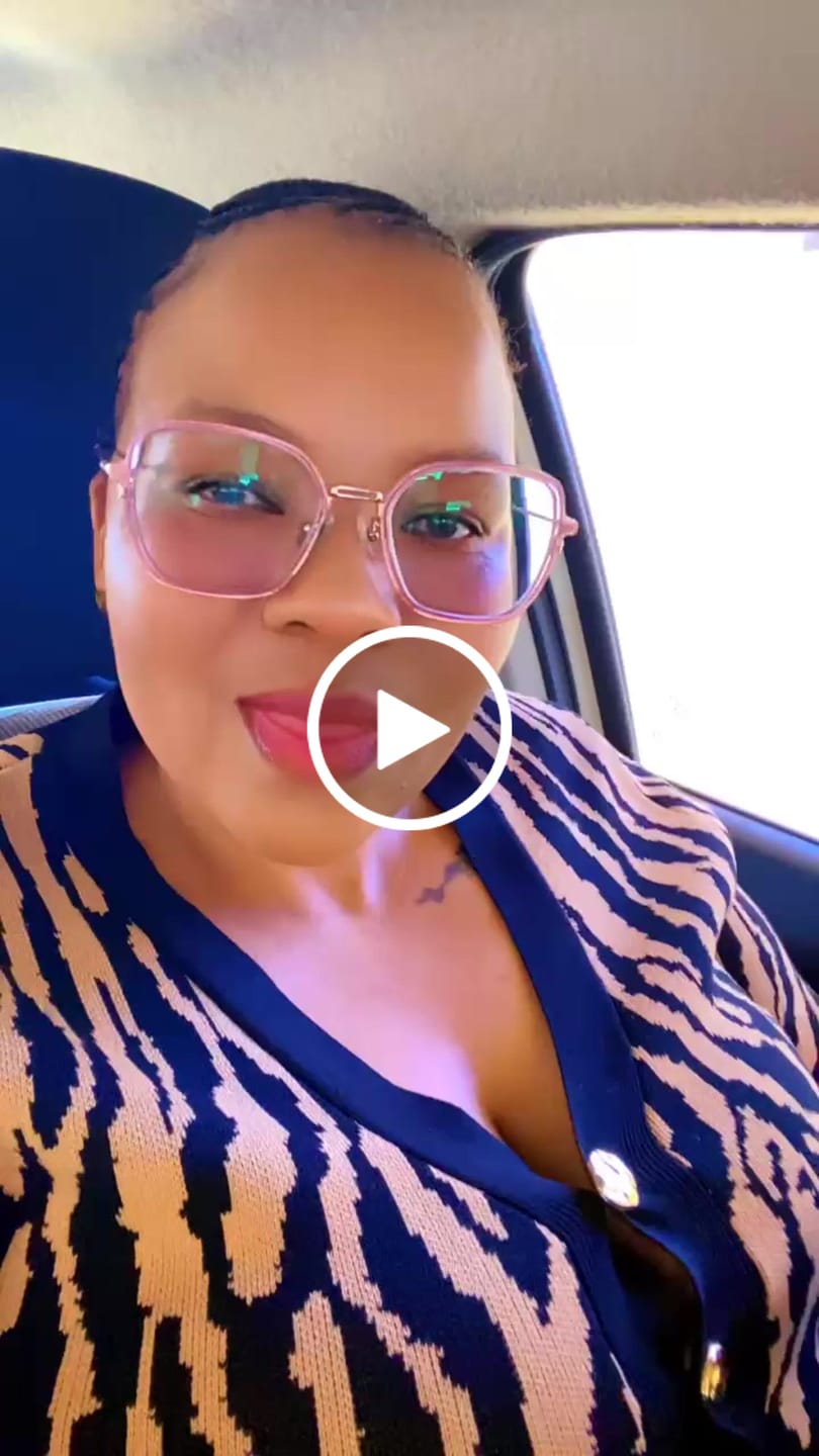 Customer video review of Gold Thando Studs