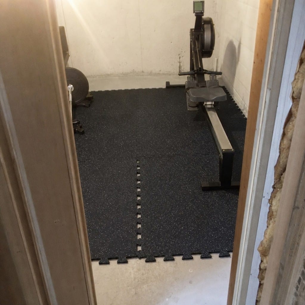 Customer photo review of 12mm Commercial Rubber Gym Tiles | 1m² Per Tile | Blue/Black & White/Black