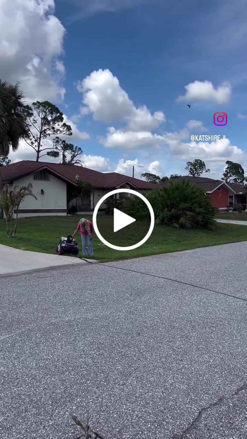 Customer video review of OPENROAD 13,500lbs electric winch with Synthetic Rope - Panther Series 3S