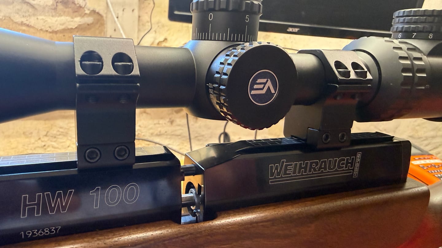 Customer photo review of Victoptics Montageringe aus Aluminium für 11mm Schiene und 25,4mm Tubus in verschiedenen Höhen