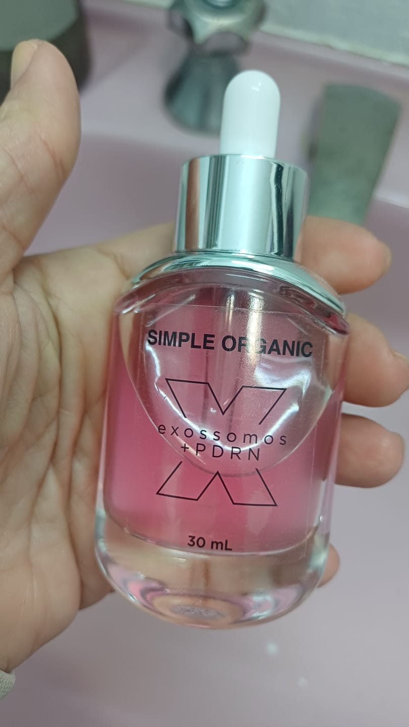 Customer photo review of Solução Exossomos + PDRN + Peptídeos