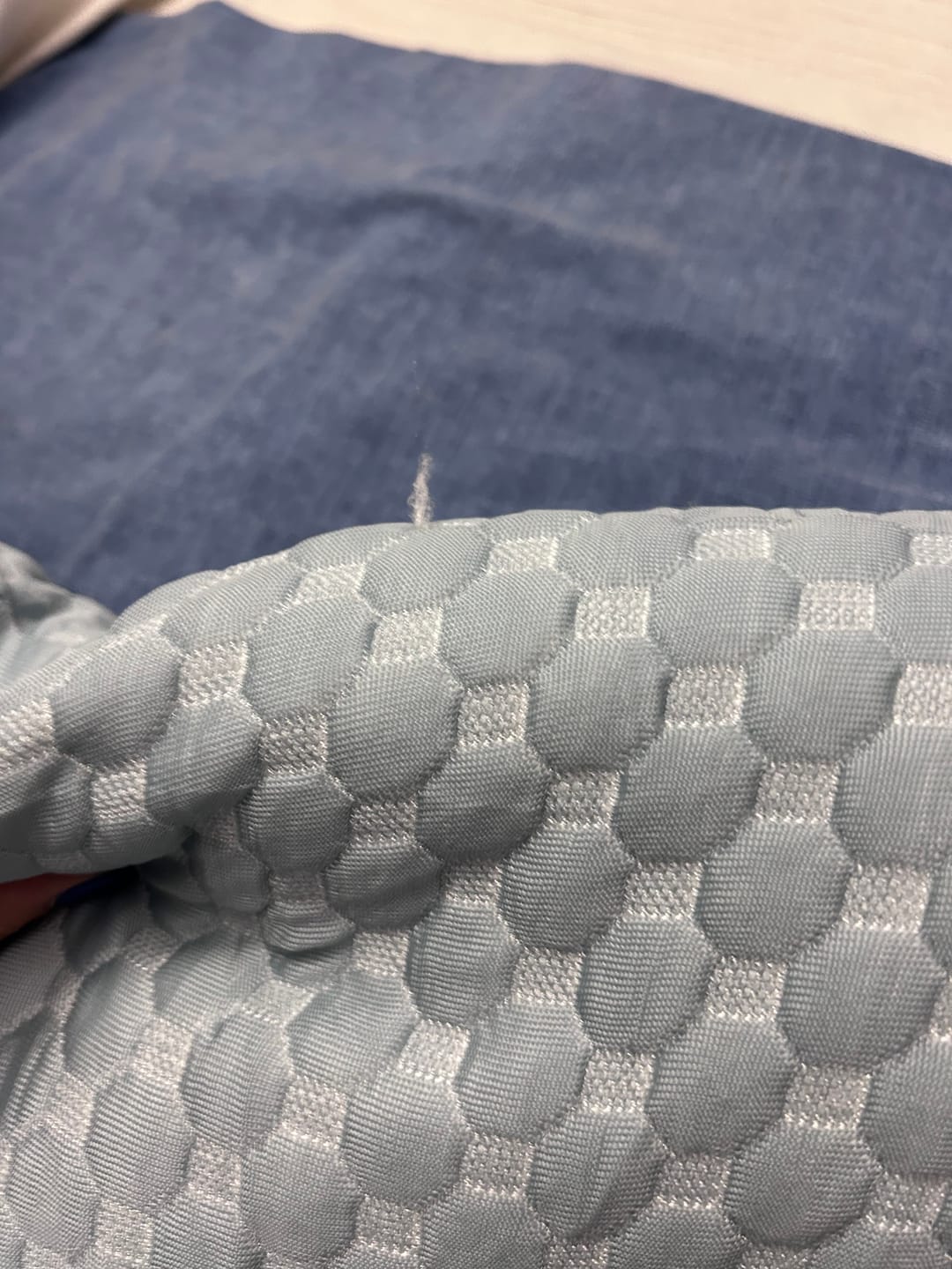 Customer photo review of Frostcore™ Dog Cooling Car Seat Beds