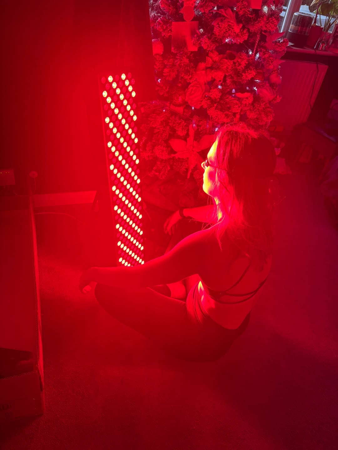 Customer photo review of Koanna® Luma1000™ – Powerful, Mid-Size Red Light Therapy Panel